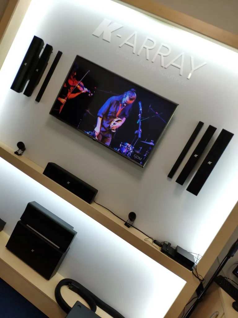 K-Array_demo_room